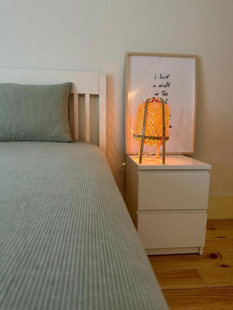 Central Bedroom In Shared House In Chiado - Historic Center Of Lisboa Ngoại thất bức ảnh